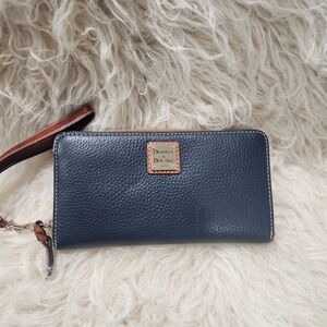 Dooney & Bourke Blue Leather Wristlet Wallet